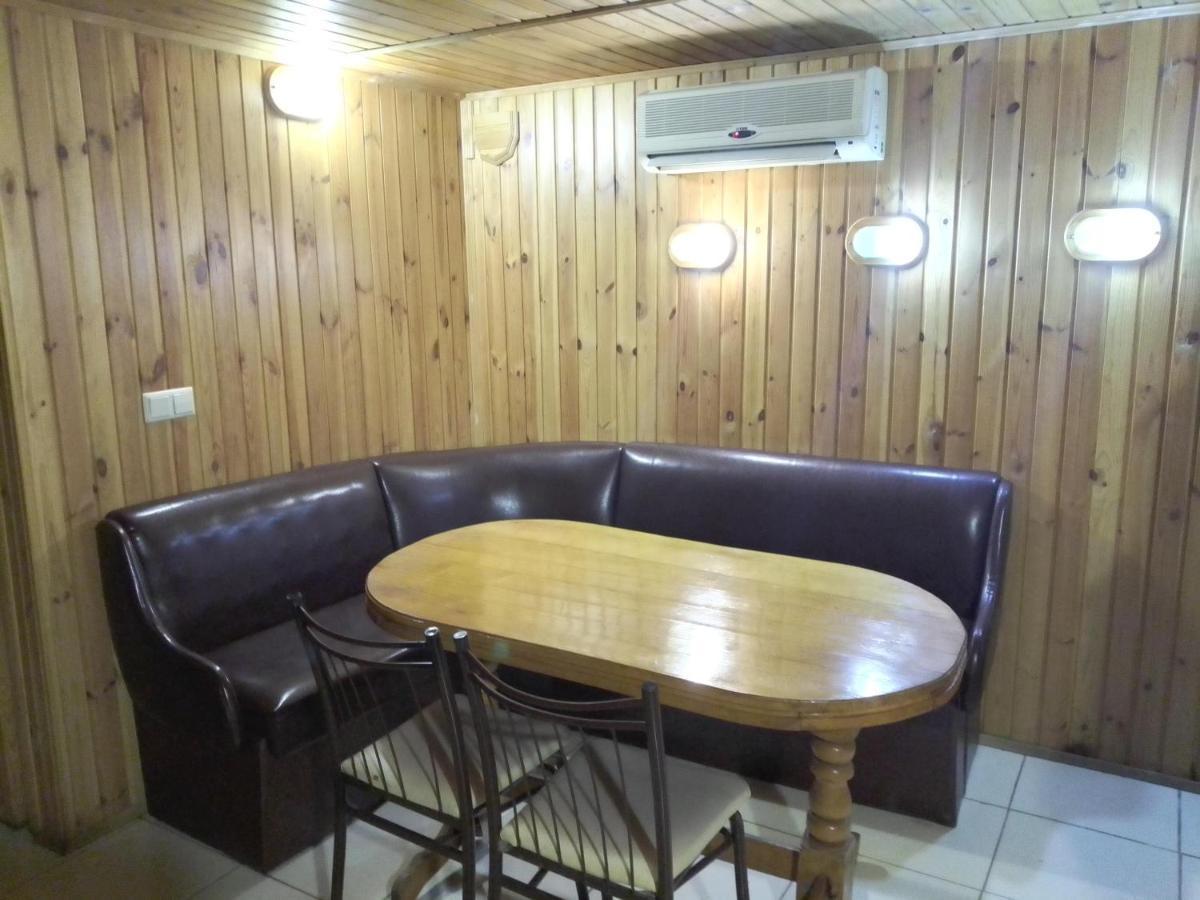 Rodina Hotel Одесса Экстерьер фото